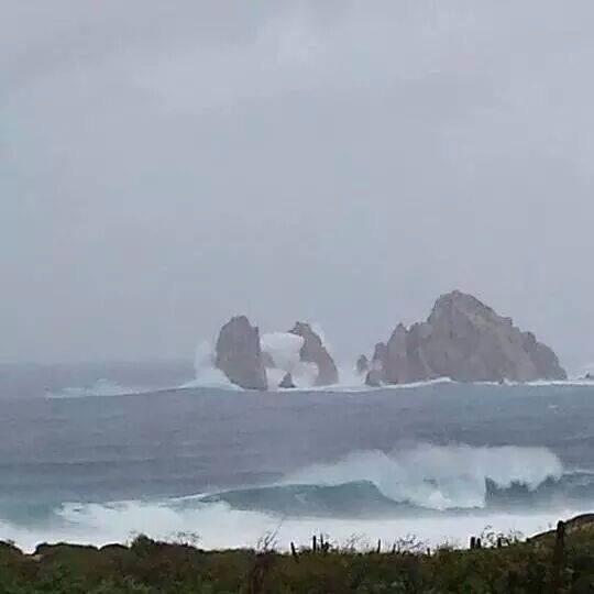 Cabo weather - Hurricane Odile on El Arco
